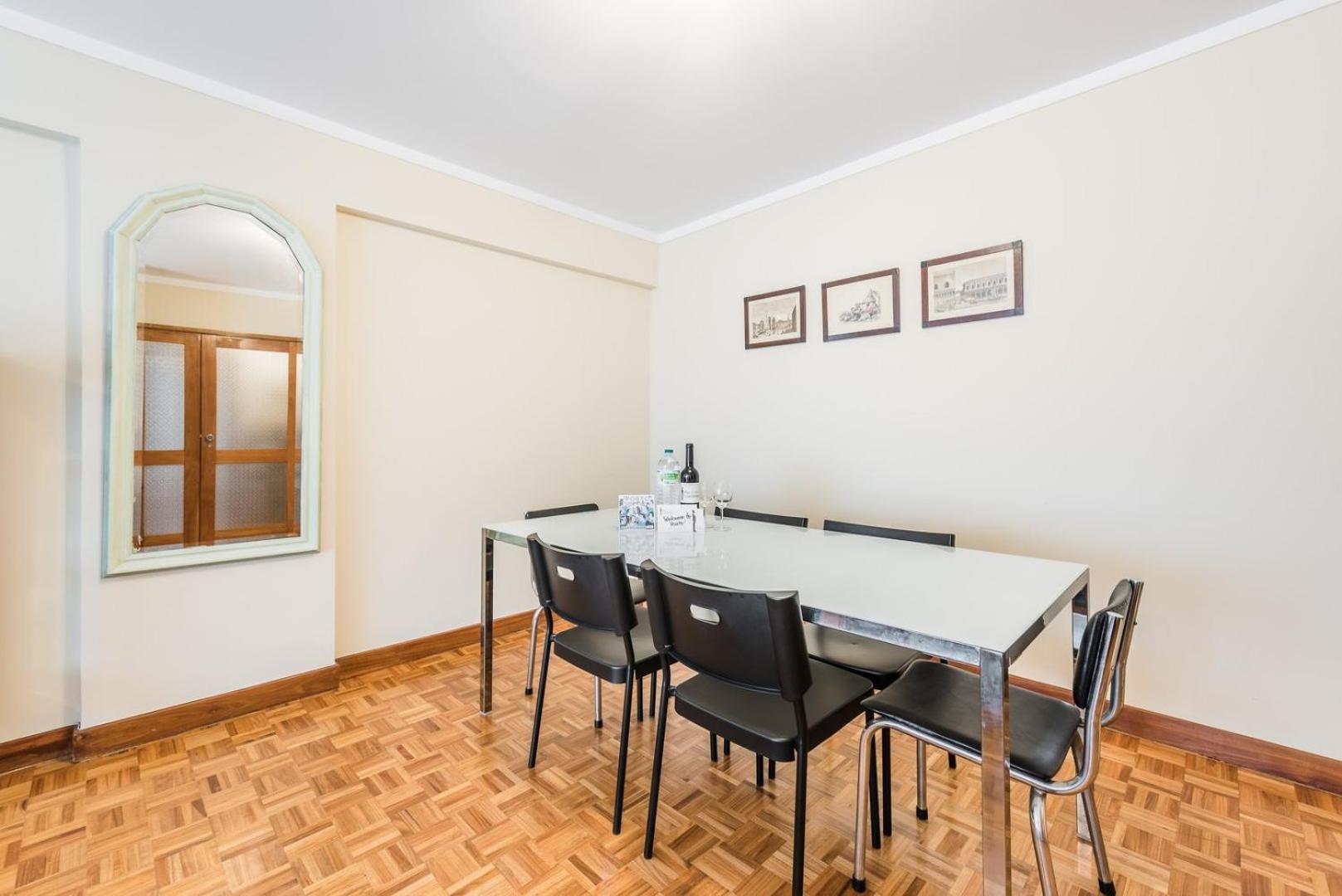 Guestready - Eclectic Haven In The Heart Of Porto Lägenhet Exteriör bild